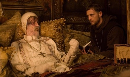 en-tiempo-de-brujas-christopher-lee