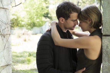 la-serie-divergente-leal-amor