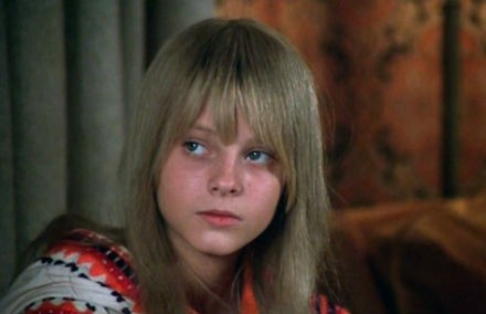 La muchacha del sendero (1976) - Filmaffinity