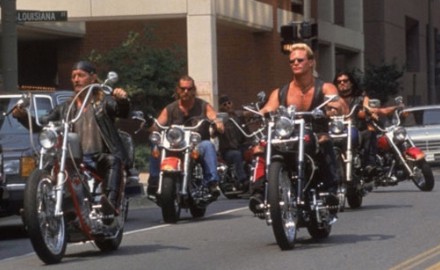 frio-como-el-acero-motos