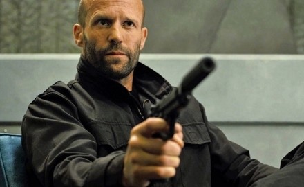 mechanic-resurrection-sentado